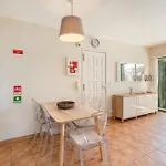 Centralgarve - Amazing In The Heart Of Daire Vilamoura