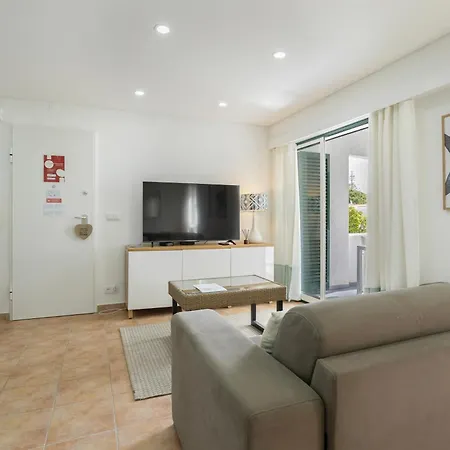Centralgarve - Amazing In The Heart Of Apartmán